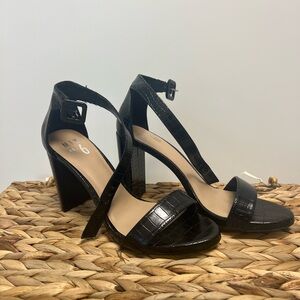 Women’s Black Heels - Size 8